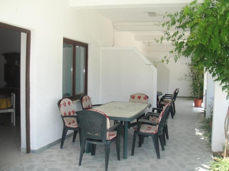 Apartments Ivan Orlic Vinisce Ruang foto